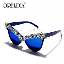 Load image into Gallery viewer, Diamond Cat Eye Sunglasses Women  Brand Designer Rhinestones Cateye Sunglasses Retro Eyewear Shades UV400 Oculos