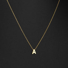 Carica l&#39;immagine nel visualizzatore di Gallery, Fashion Gold Chain Initial Charms Necklace Pendant Metal Letters For Jewelry Cut Letters Single Name Necklaces