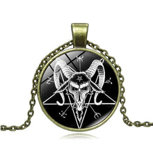 Carica l&#39;immagine nel visualizzatore di Gallery, Fashion Inverted Pentagram Goat Pan God Skull Head Pendant Necklace Satanism Occult Metal vintage silver star statement Jewelry