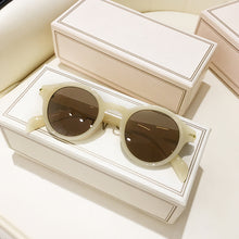 Load image into Gallery viewer, Jelly Green Round Sunglasses Women 2023 Brand Designer Rivets Oval Men Sun Glasses Retro 90s Small Shades Eyewear Oculos