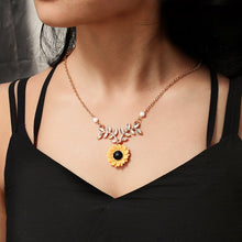 Carica l&#39;immagine nel visualizzatore di Gallery, Fashion Jewelry Collier Pink Gold Rose Statement Pendant Necklace Women&#39;s Beauty and Beast Jewelry Lovers Gifts  4CND24