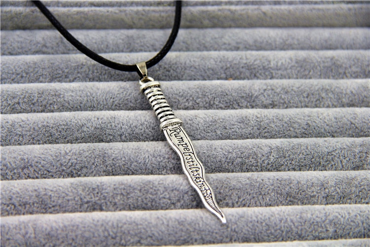 Fashion Jewelry New Snow White Once Upon A Time Rumpelstiltskin Dagger Pendant Necklace For Women