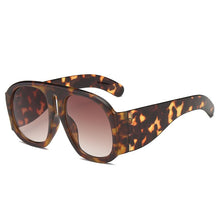 Load image into Gallery viewer, Round Sunglasses Men Women Brand Design Oversized Personality Frame Unique Glasses Leg Retro Sunglasses UV400