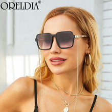 Load image into Gallery viewer, Square Sunglasses With Chain Women Brand Channel Trendy Square Sun Glasses Female Chic Eyewear UV400