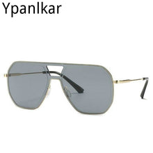 Load image into Gallery viewer, Men/Women Style Gradient Sunglasses Women Driving Vintage Brand Design Sun Glasses Uv400