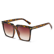 Load image into Gallery viewer, Women Oversized Square Sunglasses  Brand Designer Ladies Sun Glasses Vintage Shades UV400 Eyewear