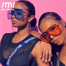 Load image into Gallery viewer, Oversized Blue Yellow Gradient Sunglasses Women 2023 Luxulry Brand Designer Red Rimless Metal Female Sun Glasses Shades