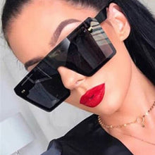 Carica l&#39;immagine nel visualizzatore di Gallery, Oversized Square Sunglasses Retro Gradient Big Frame One Piece Gafas Shade Mirror Clear Lens Sun Glasses For Women