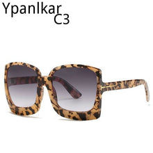 Load image into Gallery viewer, Oversized Women Sunglasses Brand Designer Plastic Female Big Frame Gradient Sun Glasses UV400 gafas de sol mujer
