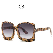 Load image into Gallery viewer, Oversized Women Sunglasses Brand Designer Plastic Female Big Frame Gradient Sun Glasses UV400 gafas de sol mujer