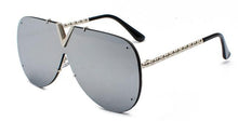 Carica l&#39;immagine nel visualizzatore di Gallery, Occhiali da sole oversize da donna Occhiali da sole a forma di V da uomo di marca Occhiali da pilota retrò monopezzo Shades Eyewear UV400 