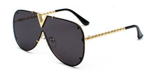 Carica l&#39;immagine nel visualizzatore di Gallery, Occhiali da sole oversize da donna Occhiali da sole a forma di V da uomo di marca Occhiali da pilota retrò monopezzo Shades Eyewear UV400 
