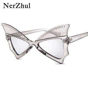 Party Butterfly Sunglasses Women Red Big Riveted Bat Sun Glasses Female Dancing Festival De Soleil Femme