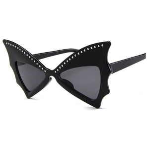 Party Butterfly Sunglasses Women Red Big Riveted Bat Sun Glasses Female Dancing Festival De Soleil Femme