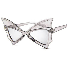 Load image into Gallery viewer, Party Butterfly Sunglasses Women Red Big Riveted Bat Sun Glasses Female Dancing Festival De Soleil Femme