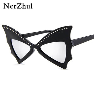 Party Butterfly Sunglasses Women Red Big Riveted Bat Sun Glasses Female Dancing Festival De Soleil Femme