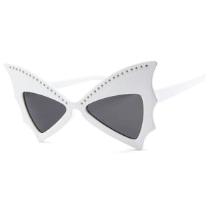 Party Butterfly Sunglasses Women Red Big Riveted Bat Sun Glasses Female Dancing Festival De Soleil Femme