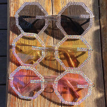 Carica l&#39;immagine nel visualizzatore di Gallery, Polygon Sunglasses Women Brand Designer Eyewear Sun Glasses Shiny Diamond Shades Female Retro Frame Glasses UV400