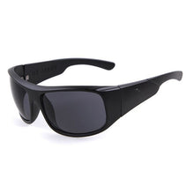 Carica l&#39;immagine nel visualizzatore di Gallery, Printed Sunglasses For Women Men Brand Design Classic Retro Beach Driving Sport Goggle Eyewear Sun Glasses With Logo