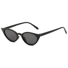 Carica l&#39;immagine nel visualizzatore di Gallery, Punk Sun Glasses Frame PC Lens AC Travel Sunglasses Retro Small Oval Sunglasses for Women