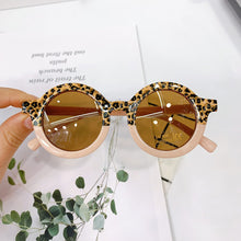 Load image into Gallery viewer, Retro Round Kids Sunglasses Brand Designer Children Sunglasses Boys Girls Baby Outdoors Goggle Shades Eyewear