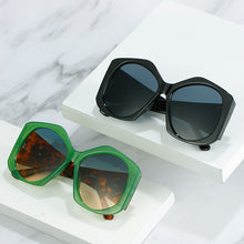 Load image into Gallery viewer, Rhombus Sunglasses Women Big Frame Sunglass Vintage Sun Glass Men  Brand Design Eyewear UV400 Gradient Shades