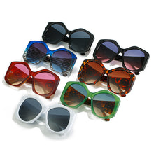Load image into Gallery viewer, Rhombus Sunglasses Women Big Frame Sunglass Vintage Sun Glass Men  Brand Design Eyewear UV400 Gradient Shades