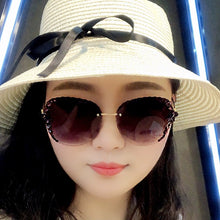 Carica l'immagine nel visualizzatore di Gallery, Rimless  Rhinestone Sunglasses Women 2023 Vintage Bling Sun Glasses Shades for Women Gafas De Sol Mujer Uv400