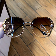 Carica l'immagine nel visualizzatore di Gallery, Rimless  Rhinestone Sunglasses Women 2023 Vintage Bling Sun Glasses Shades for Women Gafas De Sol Mujer Uv400