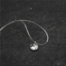 Carica l&#39;immagine nel visualizzatore di Gallery, Fashion Shiny Crystal Necklace Zircon Pendant Transparent Fishing Line Invisible Ladies Necklace Jewelry Clavicle Chain Chocker