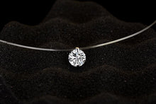 Carica l&#39;immagine nel visualizzatore di Gallery, Fashion Shiny Crystal Necklace Zircon Pendant Transparent Fishing Line Invisible Ladies Necklace Jewelry Clavicle Chain Chocker