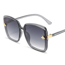 Carica l&#39;immagine nel visualizzatore di Gallery, Square Sunglasses Ladies Retro Lens Sun Glasses Shades Female  Designer Sunglass for Women