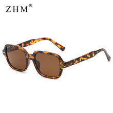 Load image into Gallery viewer, Square Sunglasses Men Women Small Frame Yellow Sunglasses Female Retro Rivet Sunglasses Gafas De Sol Mujer UV400