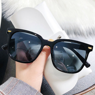 Square Sunglasses Women Brand Designer Vintage Sun Glasses Female Black Mirror Retro Rivet Shades Oculos De Sol