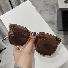 Carica l'immagine nel visualizzatore di Gallery, Square Sunglasses Women Designer  Cat Eye Sun Glasses Female Classic Vintage UV400 Outdoor Oculos De Sol vintage