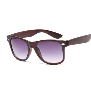 Square Sunglasses Women Designer  Man/Women Black Sun Glasses Male Female Classic Vintage Imitation Wood Grain