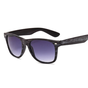 Square Sunglasses Women Designer  Man/Women Black Sun Glasses Male Female Classic Vintage Imitation Wood Grain