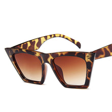 Carica l'immagine nel visualizzatore di Gallery, Square Sunglasses Women Designer  Man/Women Cat Eye Sun Glasses Classic Vintage UV400 Outdoor Oculos De Sol