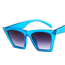 Carica l'immagine nel visualizzatore di Gallery, Square Sunglasses Women Designer  Man/Women Cat Eye Sun Glasses Classic Vintage UV400 Outdoor Oculos De Sol