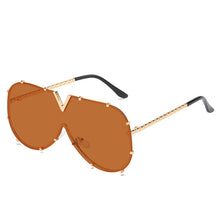 Carica l'immagine nel visualizzatore di Gallery, Steampunk Sunglasses 2023 Women Men Pilot Sun Glasses Colorful Lens Shades Eyewear Lady Brand Designer Eyeglasses UV400