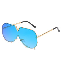 Carica l'immagine nel visualizzatore di Gallery, Steampunk Sunglasses 2023 Women Men Pilot Sun Glasses Colorful Lens Shades Eyewear Lady Brand Designer Eyeglasses UV400