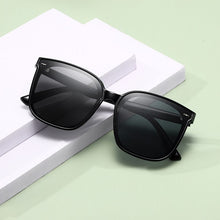 Load image into Gallery viewer, Sunglasses Men Women Cycling Sun Glasses TR90 Polarized UV400 Lens Outdoor Driving Vintage Eyewear For Male/Female 802