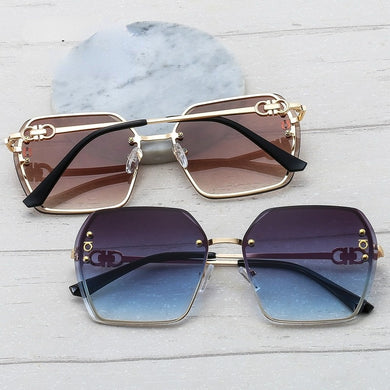 Suqare Sunglasses Women Metal Rivet Decoration Vintage Punk Sun Glasses Eyewear Female  Brand Shades Glasses UV400