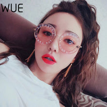 Load image into Gallery viewer, Unisex Round Retro Sunglasses Women Vintage Glasses Circle Classic Bee Letter Sun Glasses Men Shades Visor Oculos Top