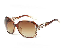 Load image into Gallery viewer, Womens Sunglasses Women Classic Sun Glasses Eyeglasses Accessories Large Frame Female Sun glasses Women Vintage oculos