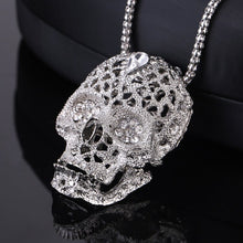 Carica l&#39;immagine nel visualizzatore di Gallery, Fashion boutique mosaic zircon shiny skull man necklace wild retro long punk style sweater pendant banquet gift jewelry