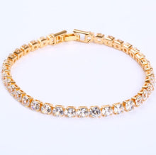 Carica l'immagine nel visualizzatore di Gallery, Fashion jewelry New Fashion Crystal from Swarovski Bracelet Flashing little Bangles Women Romantic Christmas gift