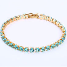Carica l'immagine nel visualizzatore di Gallery, Fashion jewelry New Fashion Crystal from Swarovski Bracelet Flashing little Bangles Women Romantic Christmas gift