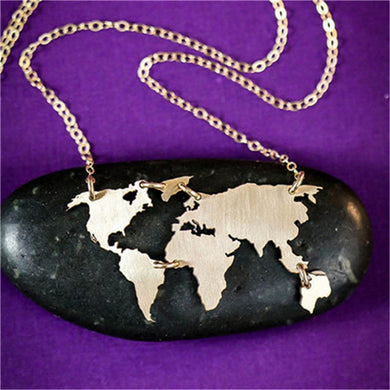 Fashion jewelry World Necklace Earth D Gift World Map Necklace world map pendant Globe Earth map wanderlust necklace