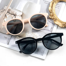 Load image into Gallery viewer, round women&#39;s sunglasses 2023  brand designer sunglasses women&#39;s retro classic outdoor travel glasses UV400